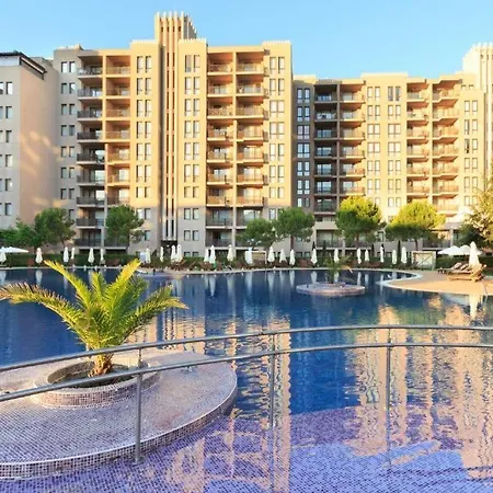 شقة Luxury Beachfront Apartment At Barcelo Royal Beach ساني بيتش
