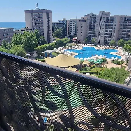 شقة Luxury Beachfront Apartment At Barcelo Royal Beach
